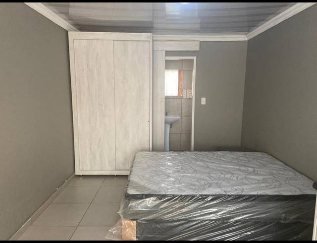 0 BEDROOM PROPERTY TO RENT IN PROTEA GLEN